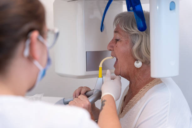 Best Emergency Tooth Extraction in Schuylerville, NY